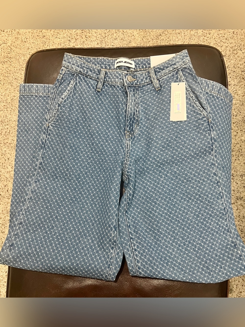 DKNY Light Blue High-Rise Jeans with Micro Dot Pattern size 25 NWT!